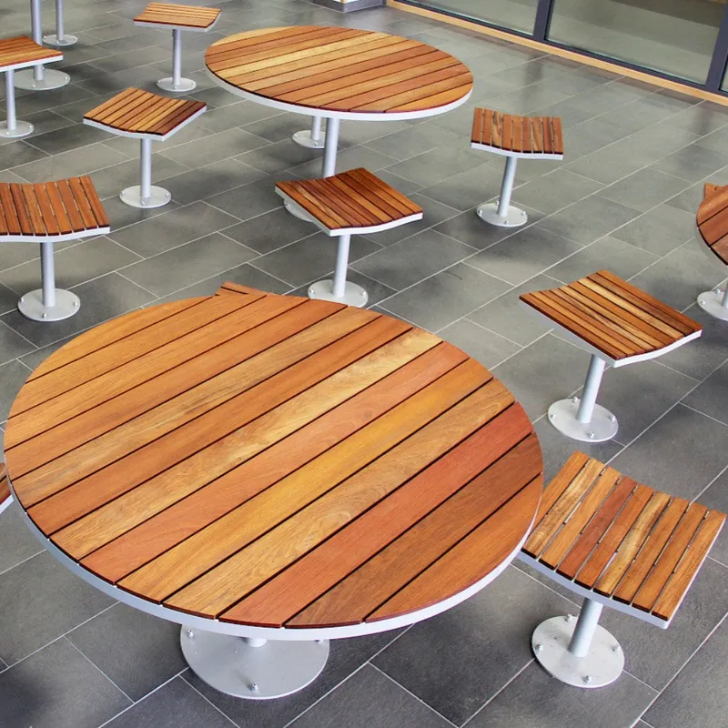 Zestaw mebli ogrodowych z drew – Outdoor Furniture Yellow recenzja i cena