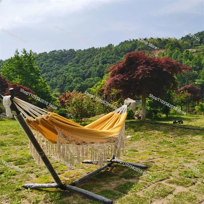 Minimalistyczny żółty hamak z  – Outdoor Furniture Yellow recenzja i cena